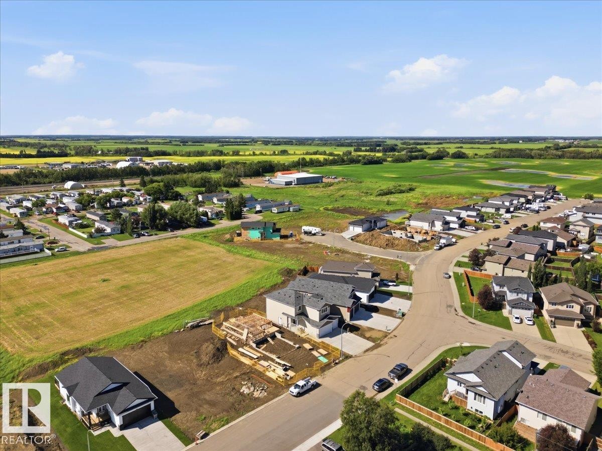 5221 47 Ave, Calmar, AB - Outdoor With View