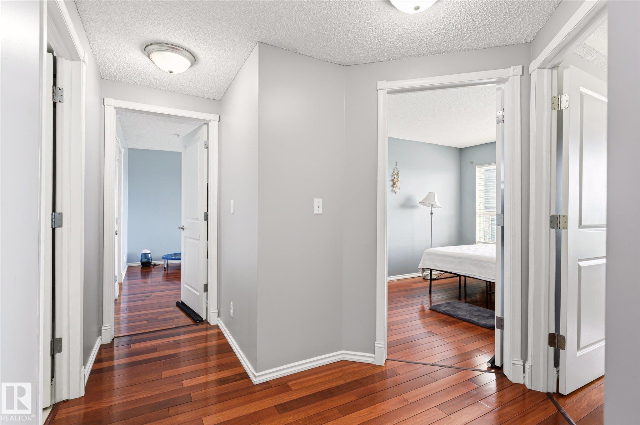 #418 17404 64 Av Nw, Edmonton, AB - Indoor Photo Showing Other Room