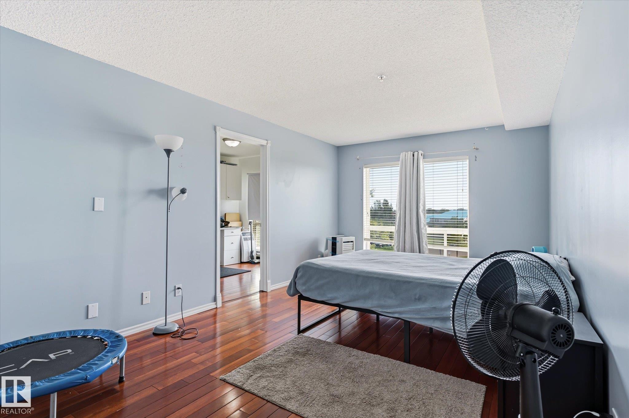 #418 17404 64 Av Nw, Edmonton, AB - Indoor