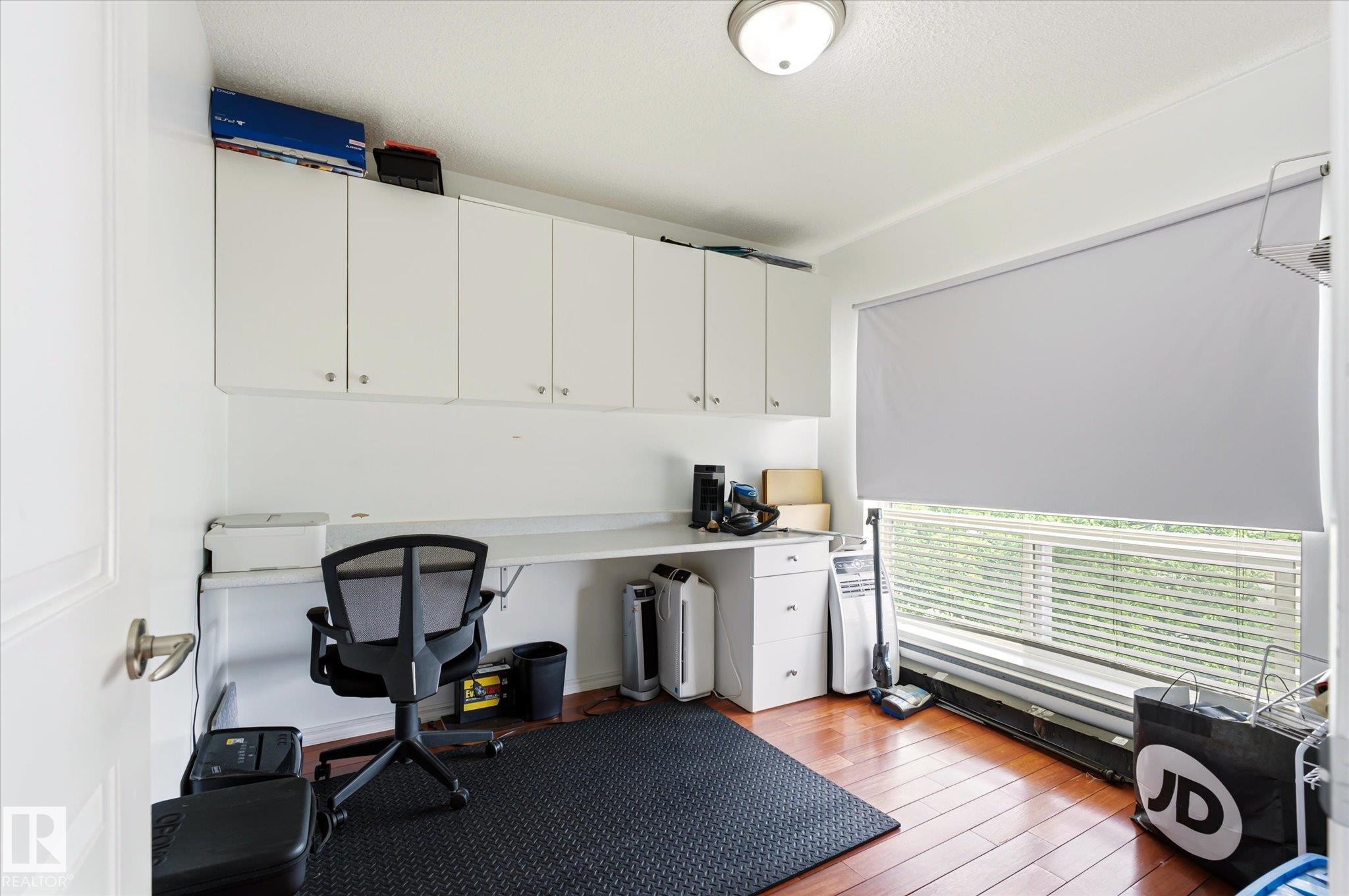 #418 17404 64 Av Nw, Edmonton, AB - Indoor Photo Showing Office
