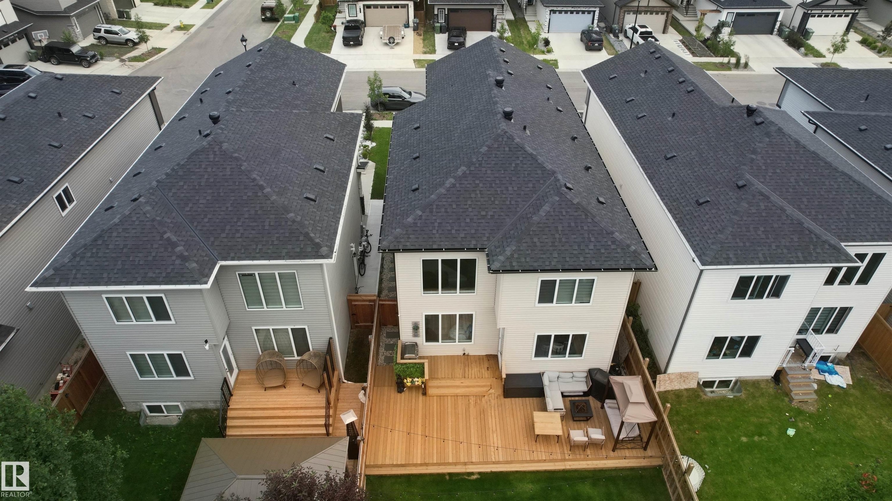 3227 Pelerin Crescent, Beaumont, AB - Outdoor