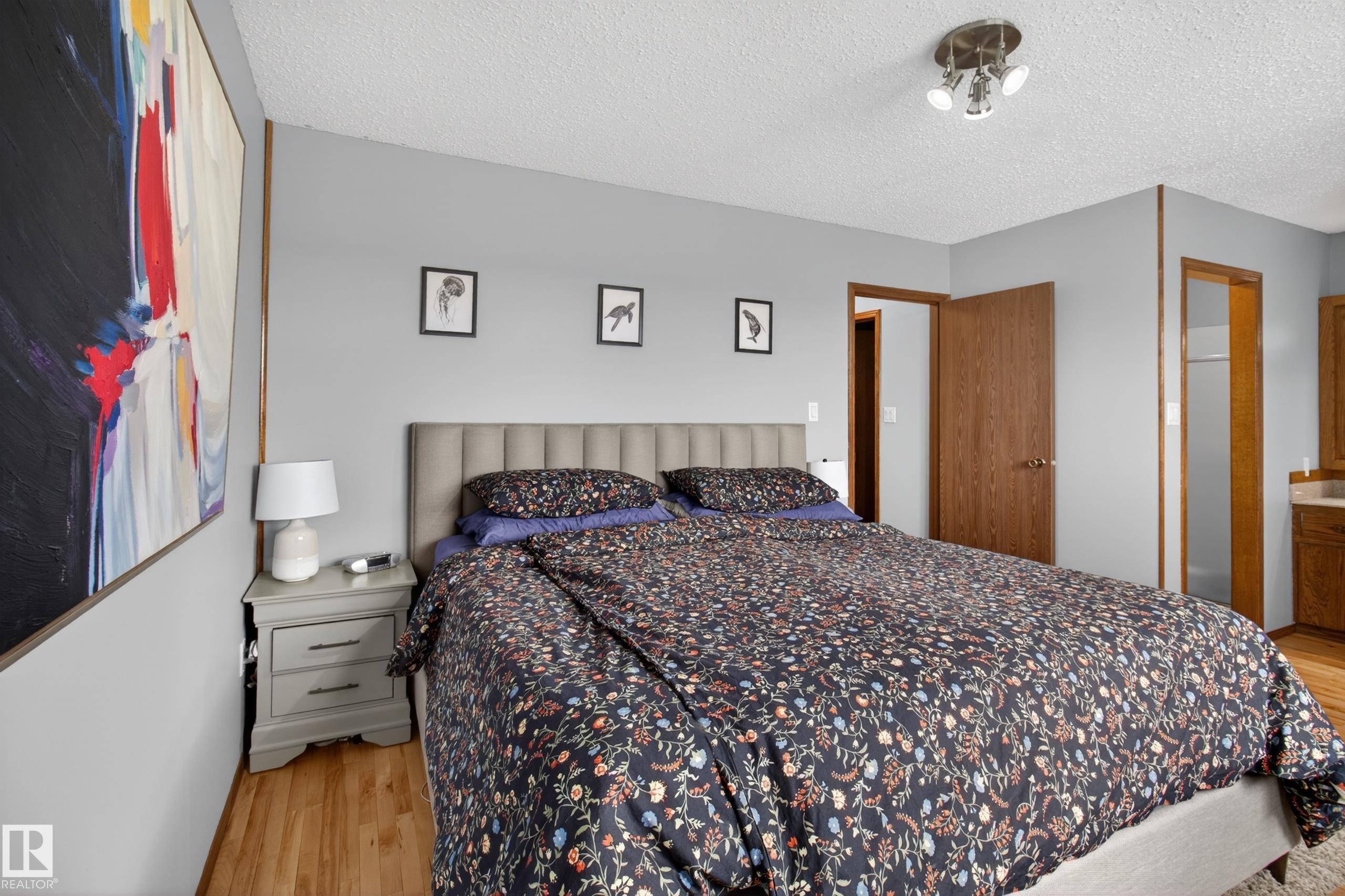 5329 65 St, Redwater, AB - Indoor Photo Showing Bedroom