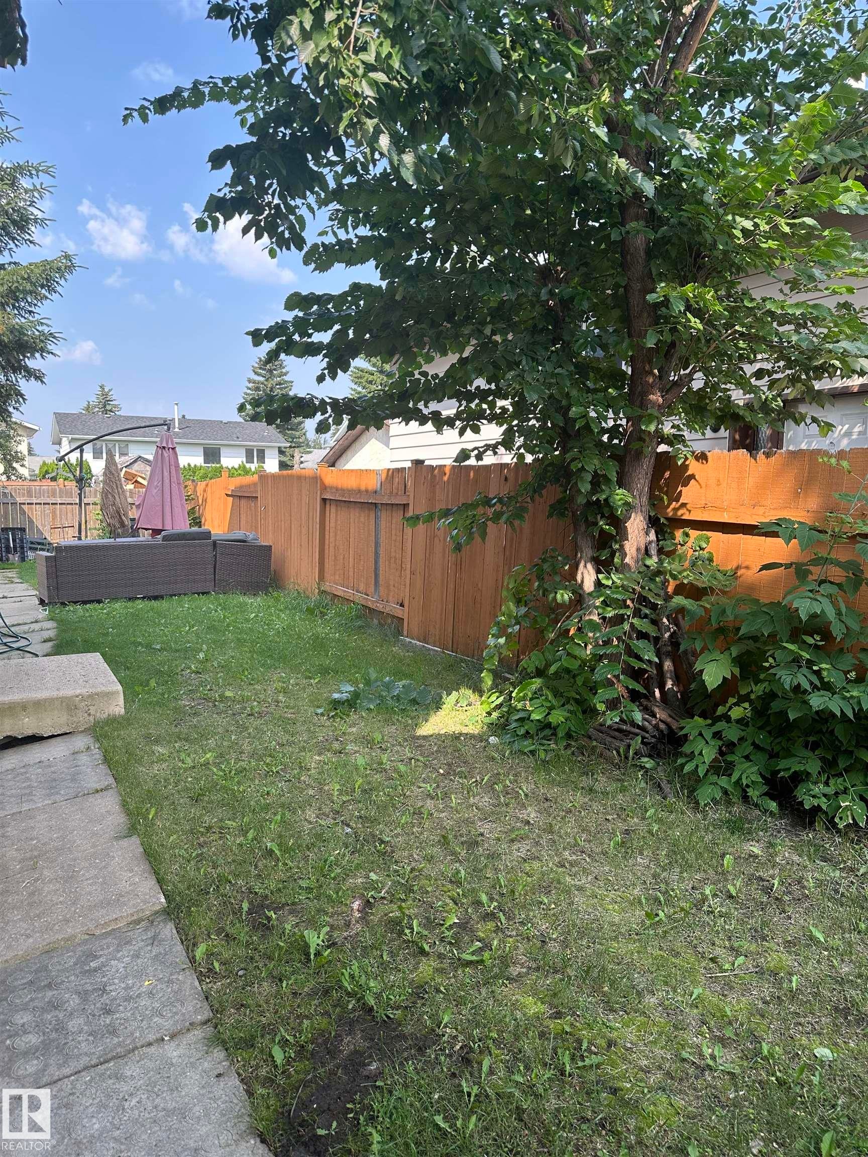 2114 47 Street Nw, Edmonton, AB - Outdoor With Backyard