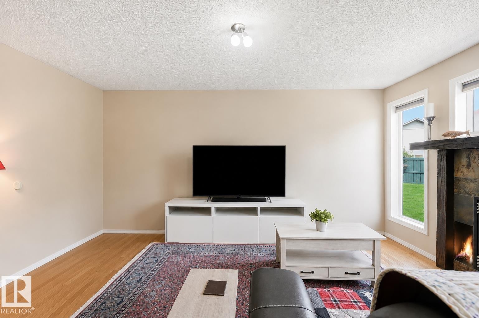 1867 119 Street Sw, Edmonton, AB - Indoor With Fireplace