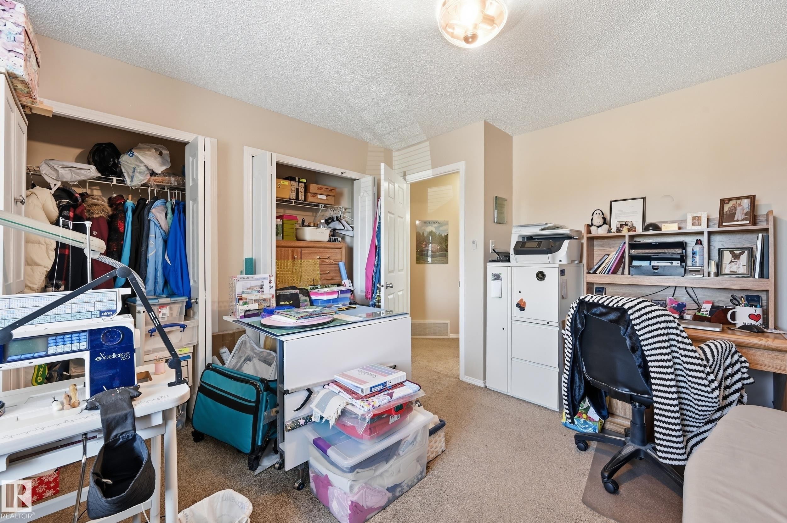 1867 119 Street Sw, Edmonton, AB - Indoor