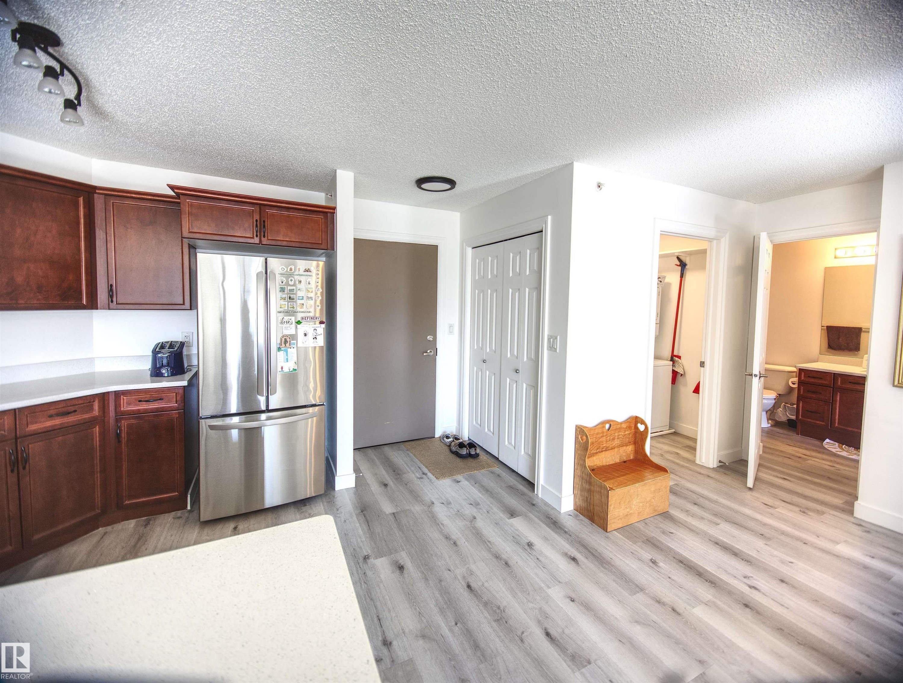 #409 4403 23 St Nw, Edmonton, AB - Indoor Photo Showing Other Room