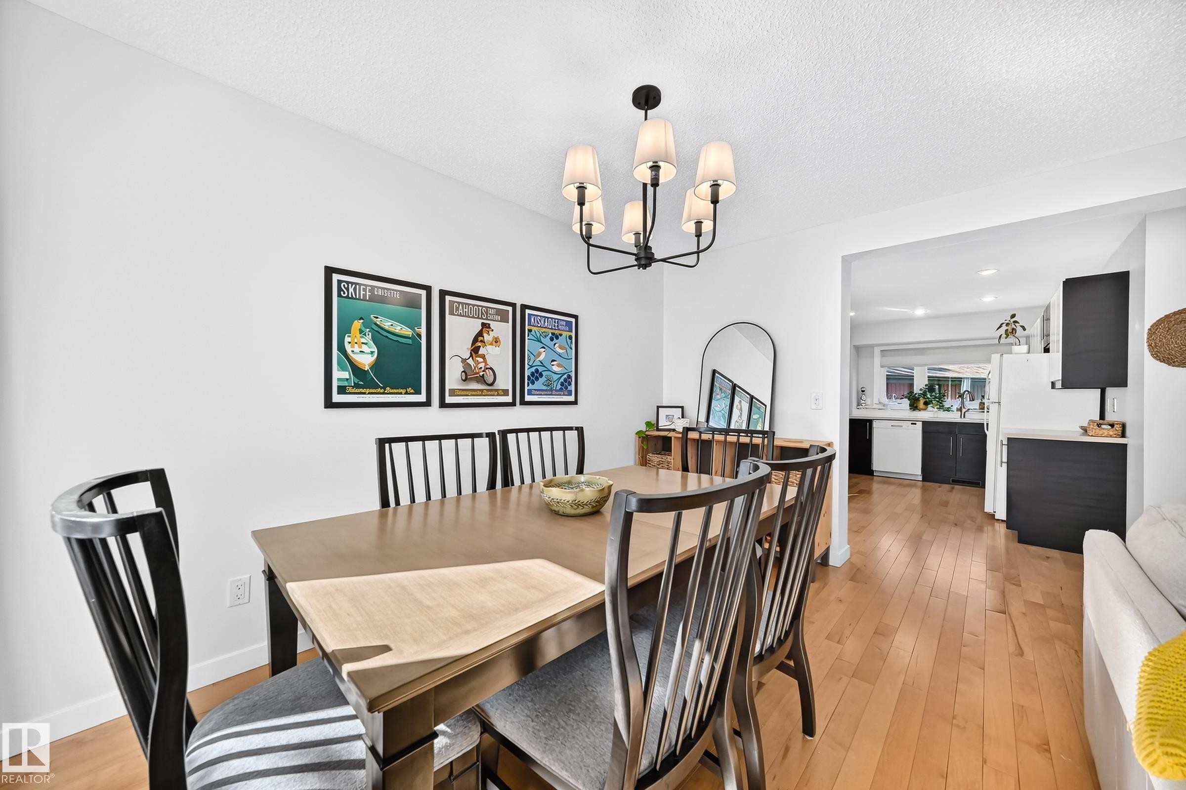 74 Lacombe Point(E), St. Albert, AB - Indoor Photo Showing Dining Room