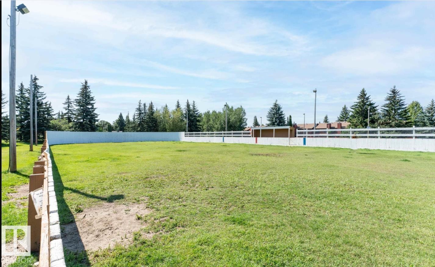 74 Lacombe Point(E), St. Albert, AB - Outdoor