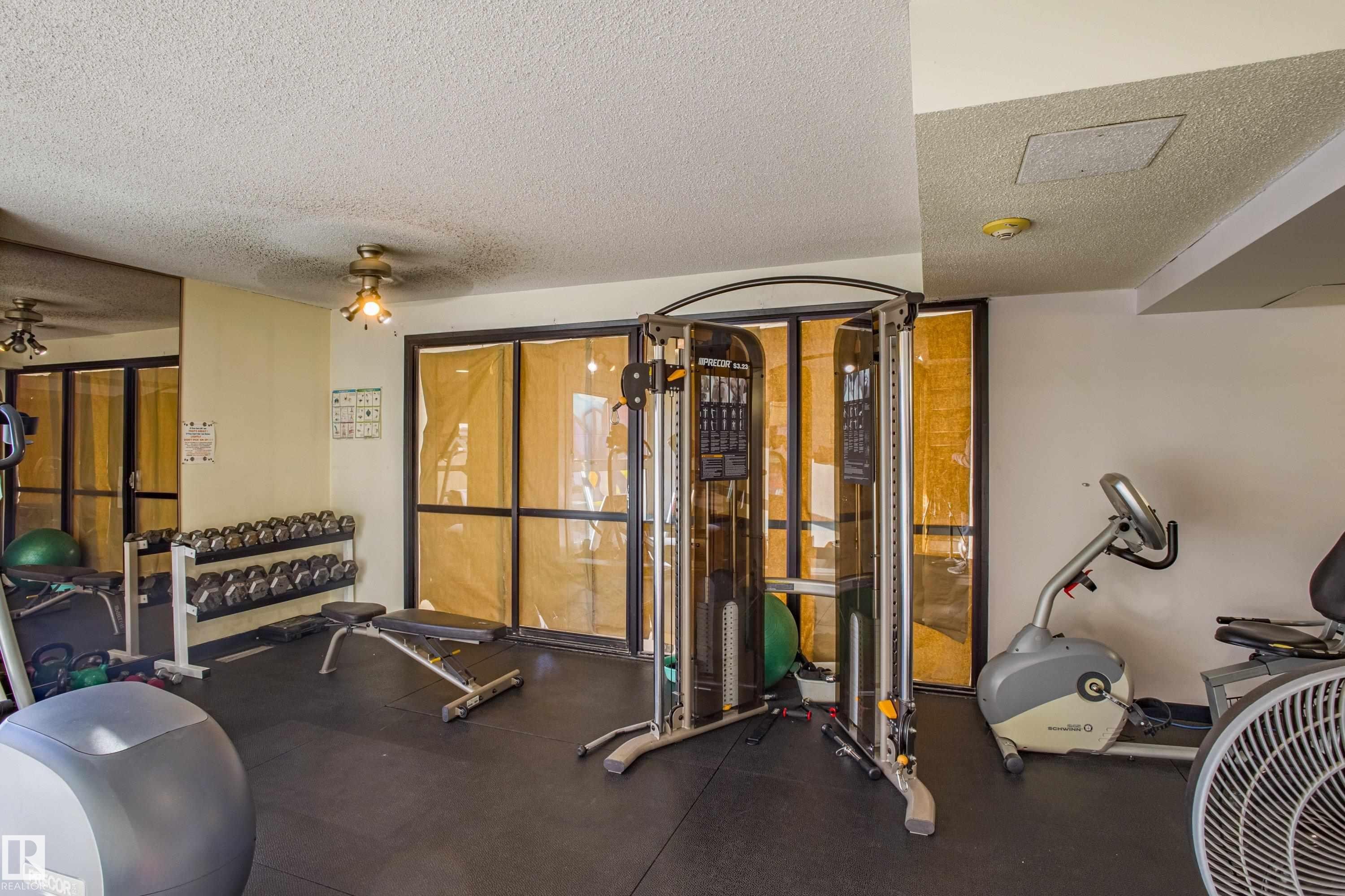 1703 12303 Jasper Avenue, Edmonton, AB - Indoor Photo Showing Gym Room