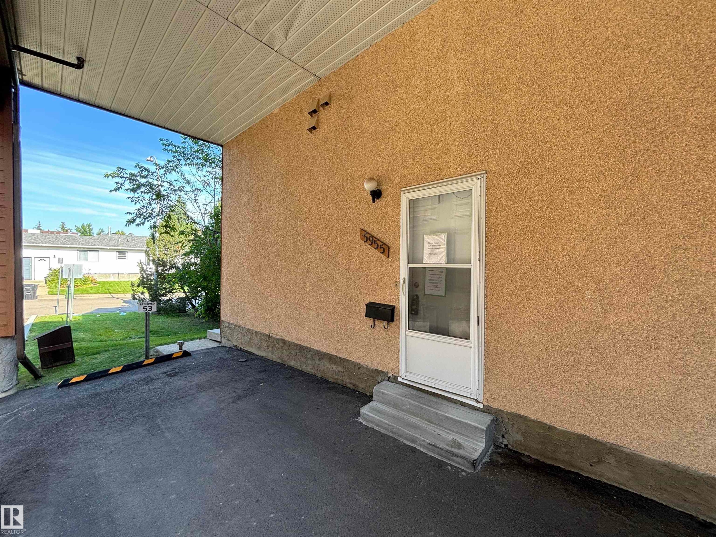 5955 40 Avenue Nw, Edmonton, AB - Outdoor With Exterior