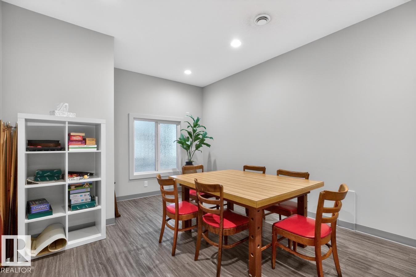 11307 99 Avenue Nw, Edmonton, AB - Indoor Photo Showing Other Room