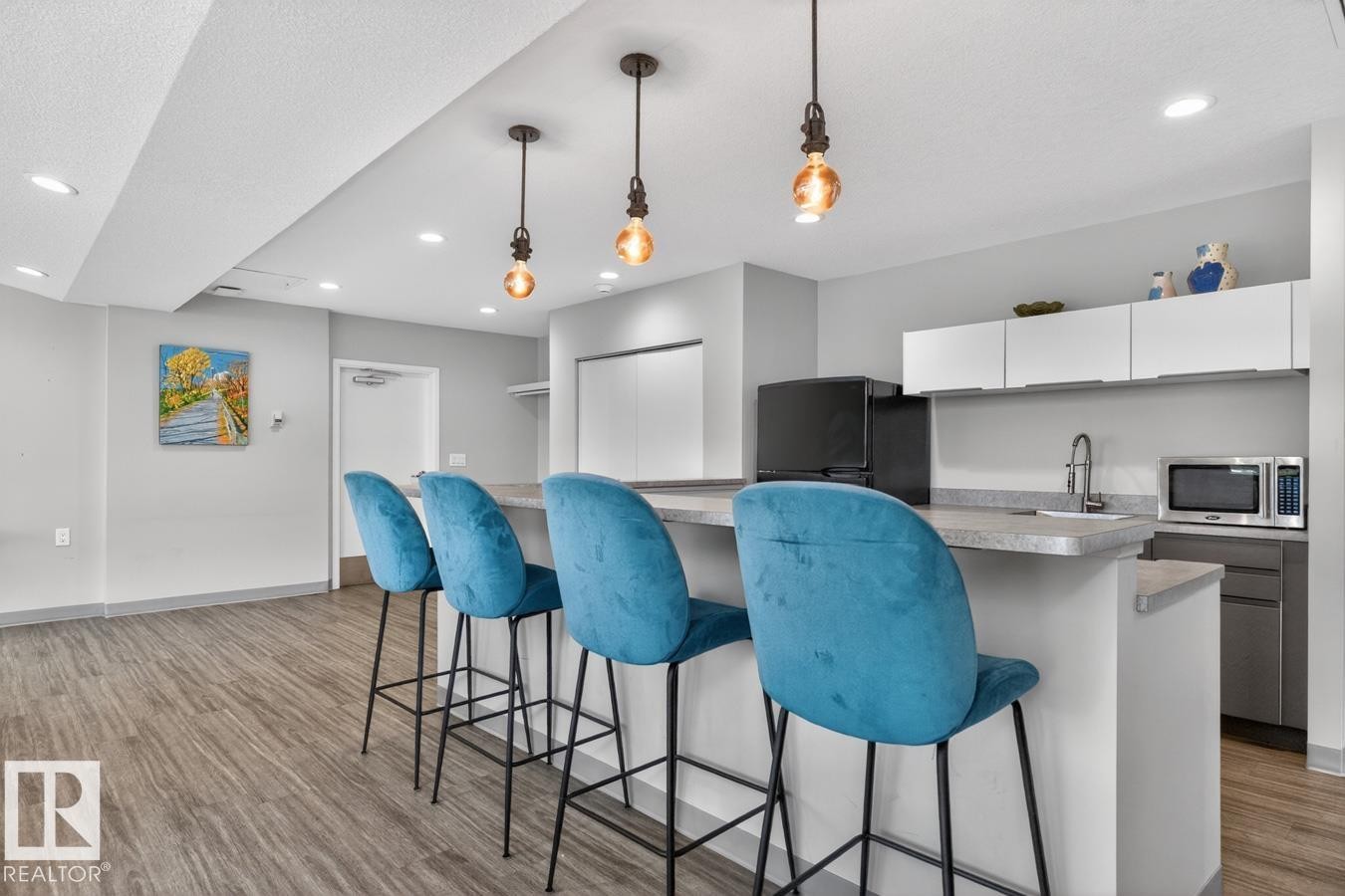 11307 99 Avenue Nw, Edmonton, AB - Indoor Photo Showing Other Room