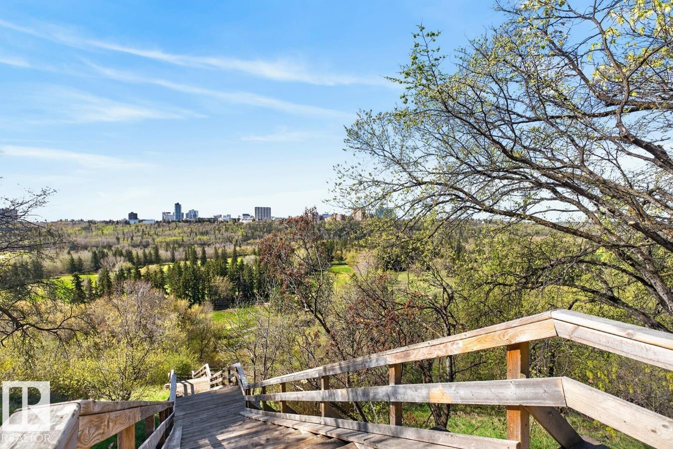11307 99 Avenue Nw, Edmonton, AB - Outdoor