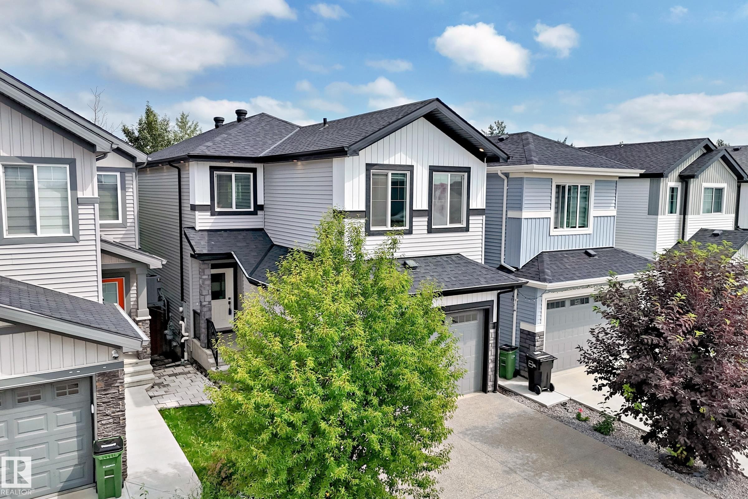 Front house - 22270 99A Avenue Nw, Edmonton, AB - Outdoor With Facade