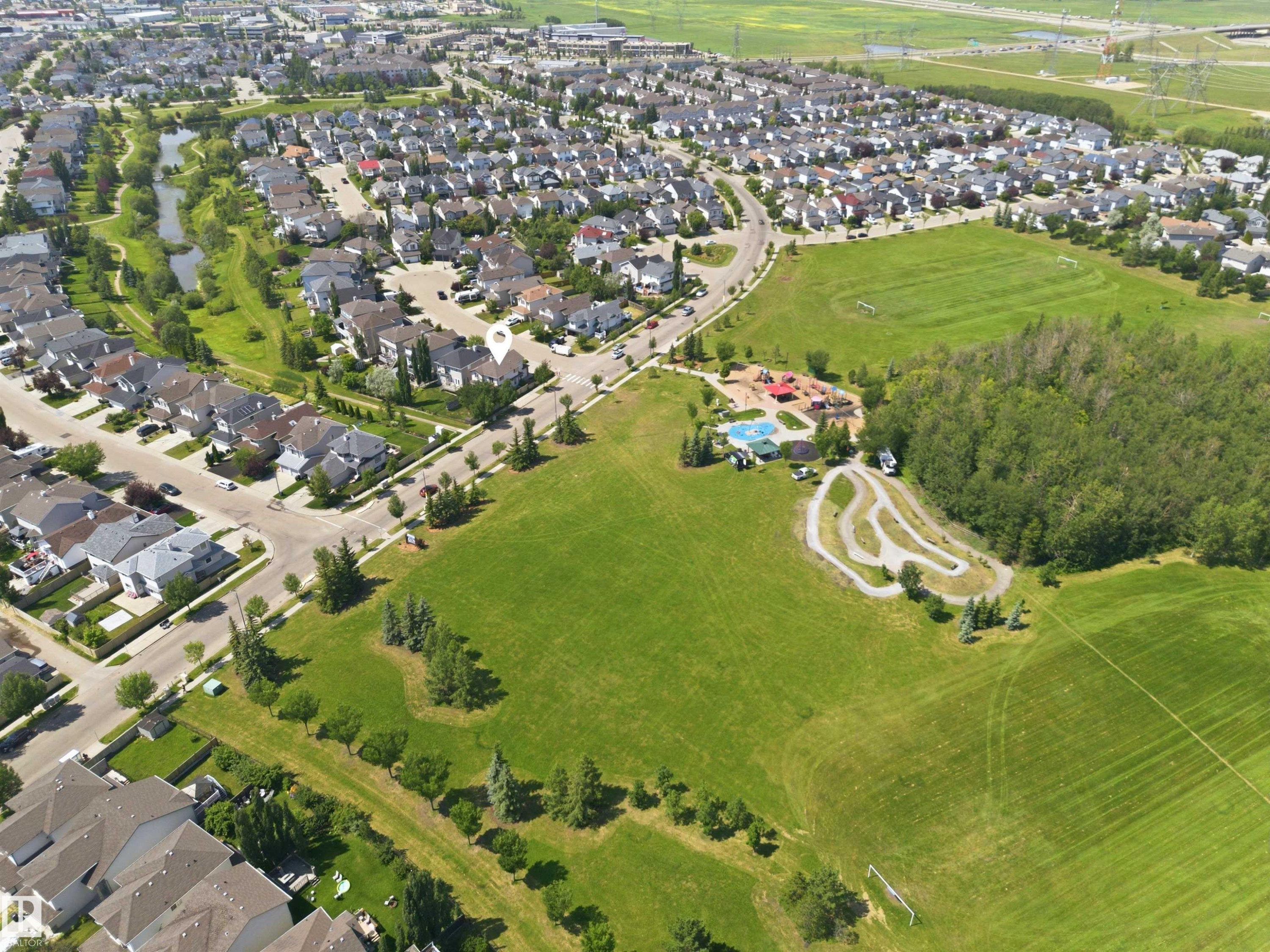 8203 5 Avenue Sw, Edmonton, AB - Outdoor With View