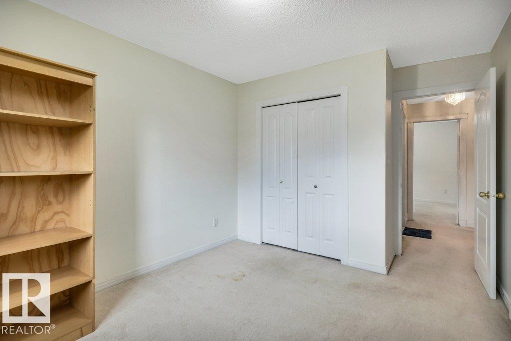 3135 34B Avenue Nw, Edmonton, AB - Indoor