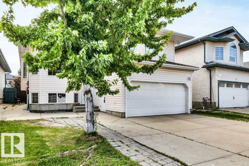 3135 34B Avenue Nw, Edmonton, AB - Outdoor