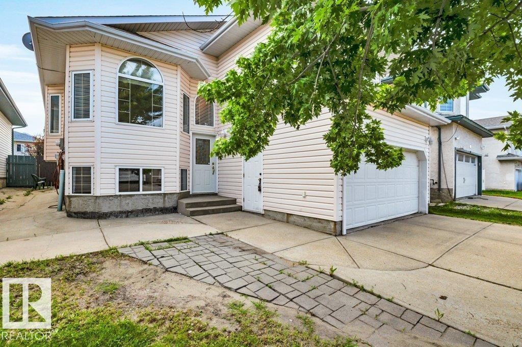 3135 34B Avenue Nw, Edmonton, AB - Outdoor