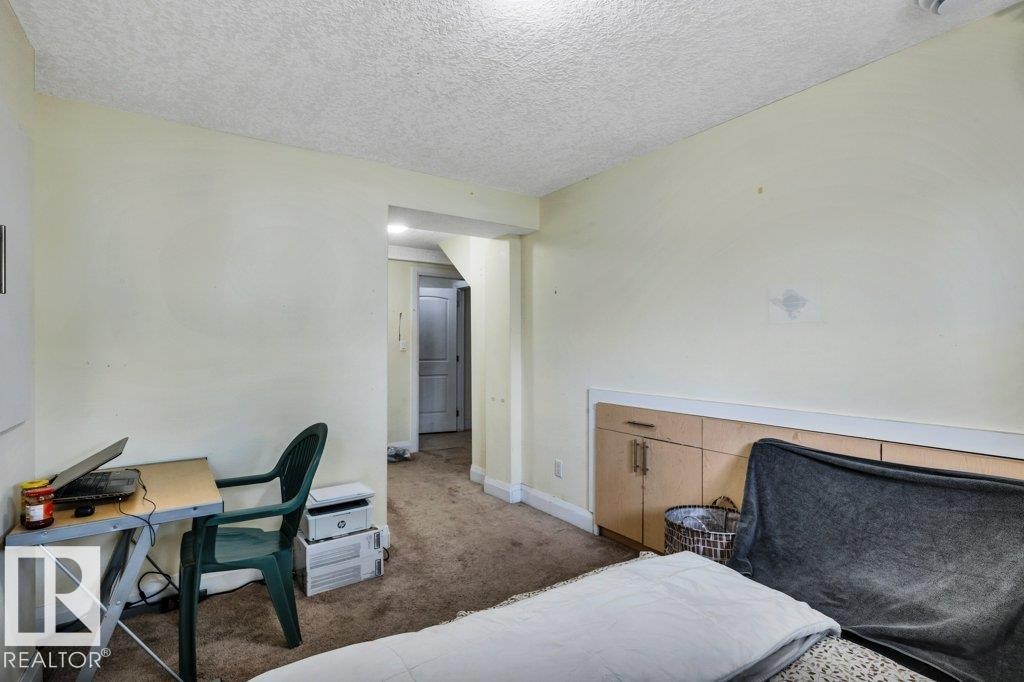 3135 34B Avenue Nw, Edmonton, AB - Indoor