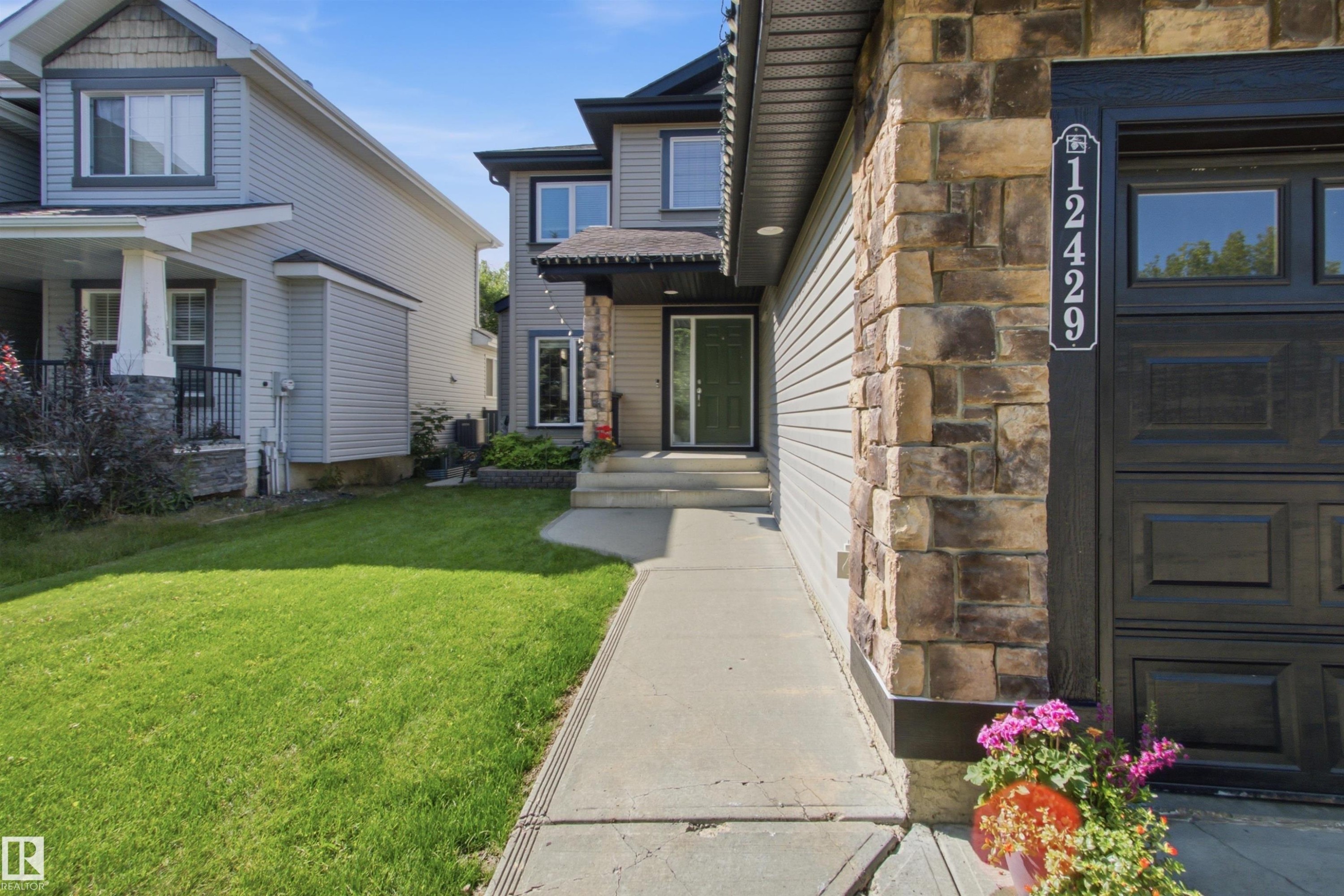 12429 17A Avenue Sw, Edmonton, AB - Outdoor With Deck Patio Veranda With Facade