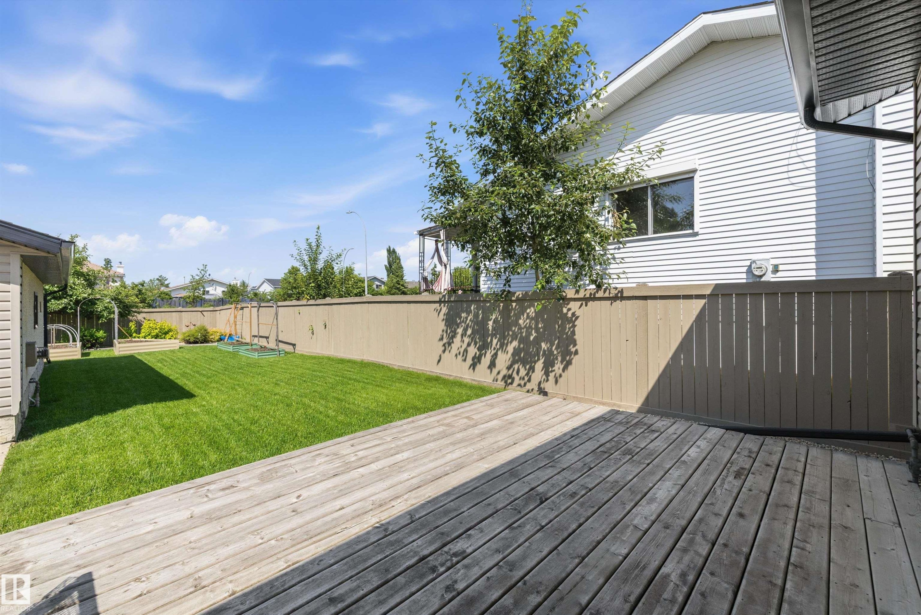 7540 152C Avenue Nw, Edmonton, AB - Outdoor With Exterior