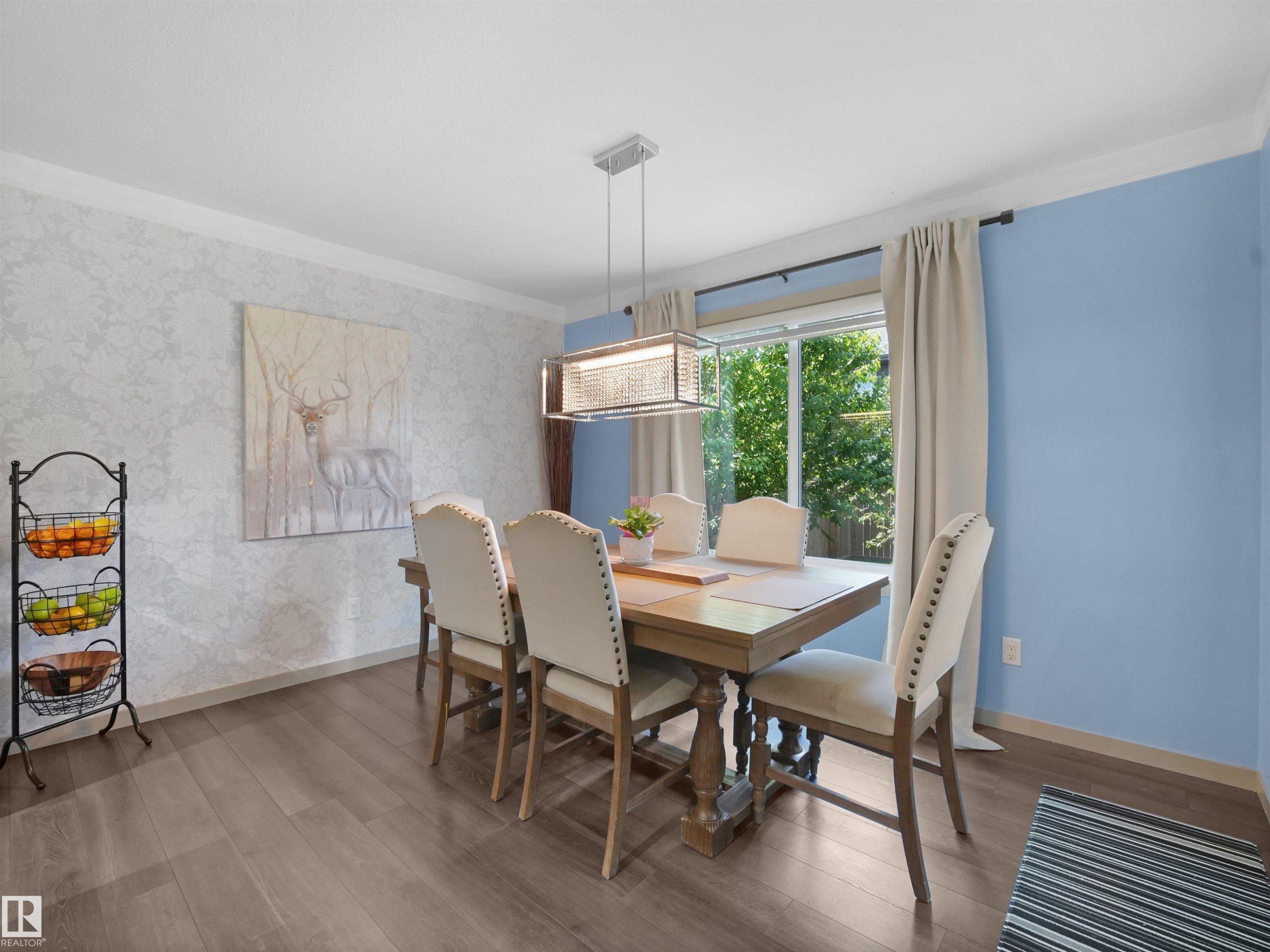 820 179 Street Sw, Edmonton, AB - Indoor Photo Showing Dining Room