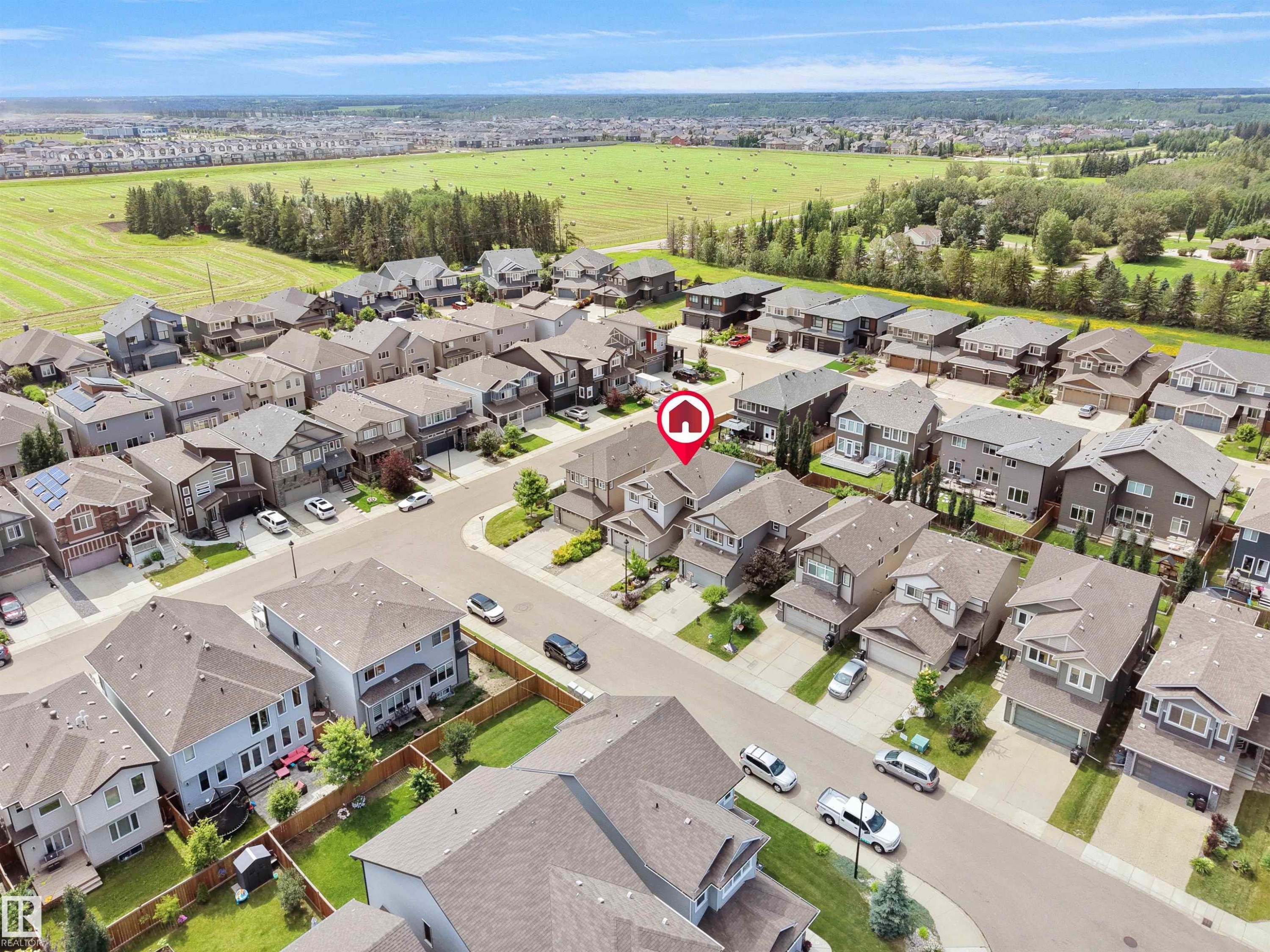 820 179 Street Sw, Edmonton, AB - Outdoor With View
