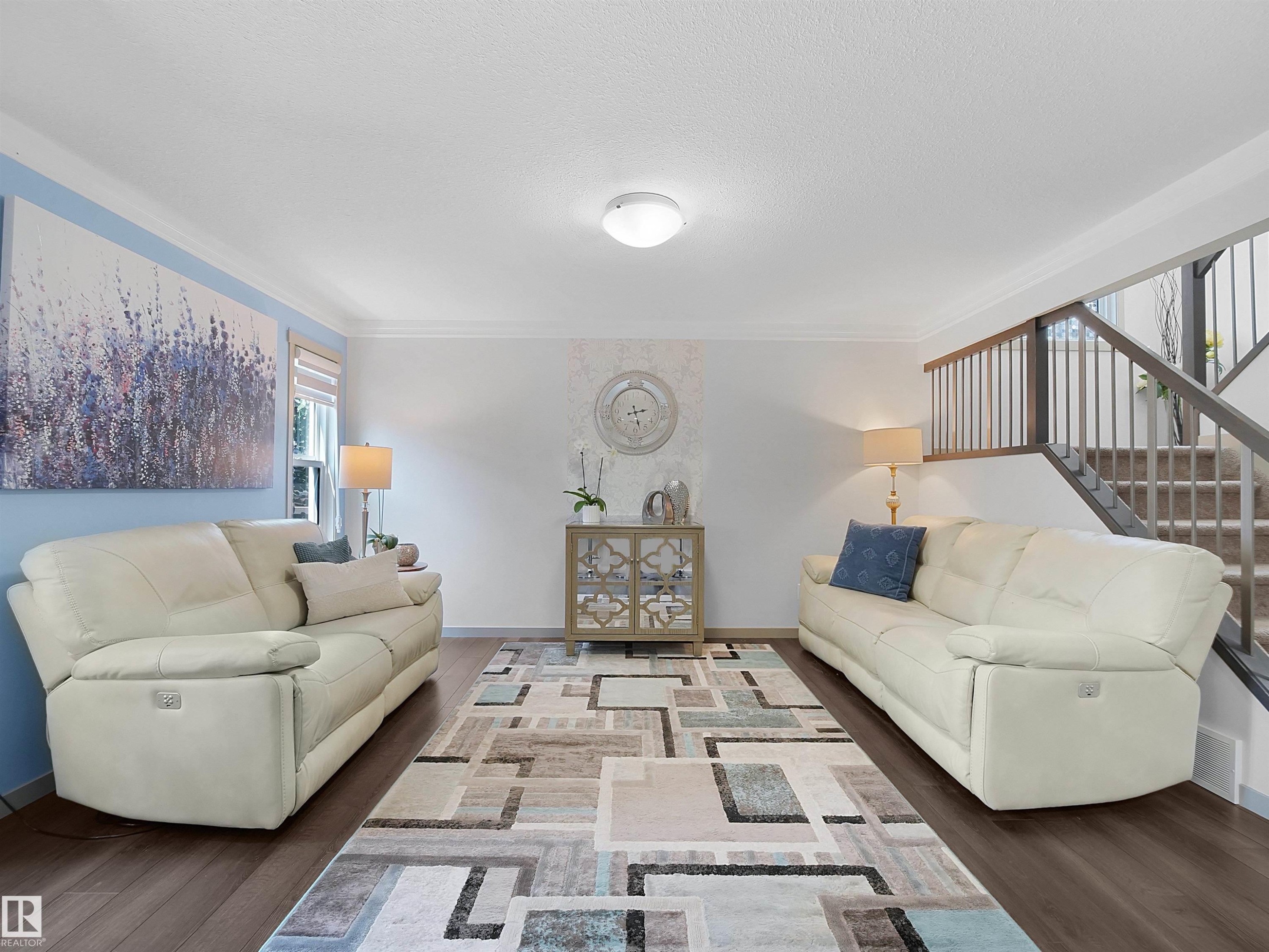 820 179 Street Sw, Edmonton, AB - Indoor Photo Showing Living Room