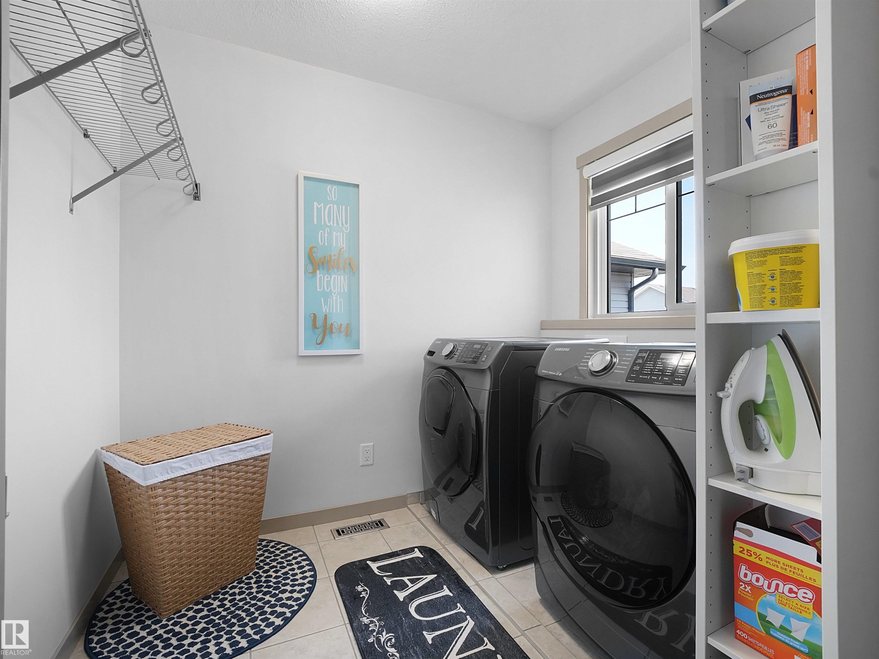 820 179 Street Sw, Edmonton, AB - Indoor Photo Showing Laundry Room