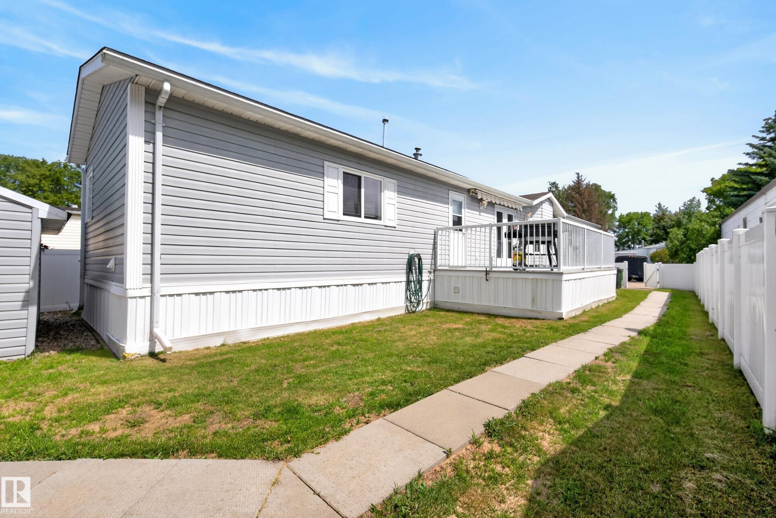 547 Evergreen Park Northwest, Edmonton, AB - Outdoor With Deck Patio Veranda