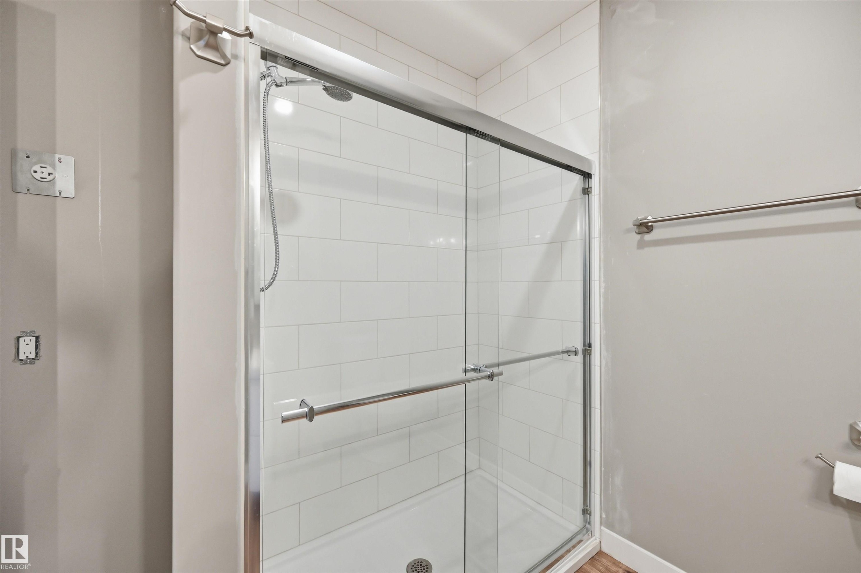 9 Southbridge Drive, Calmar, AB - Indoor Photo Showing Bathroom