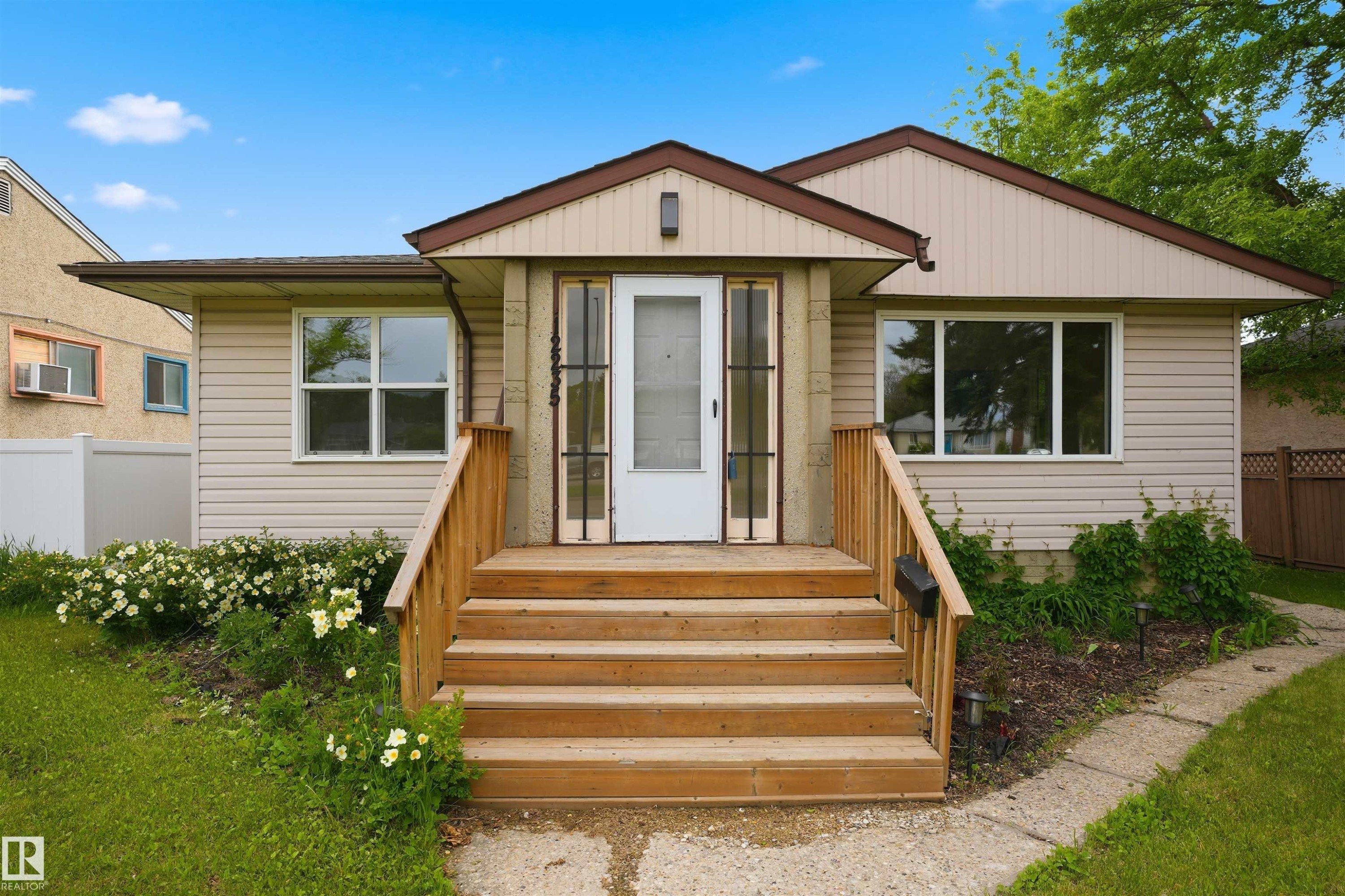 12235 St Albert Trail Nw, Edmonton, AB - Outdoor With Exterior
