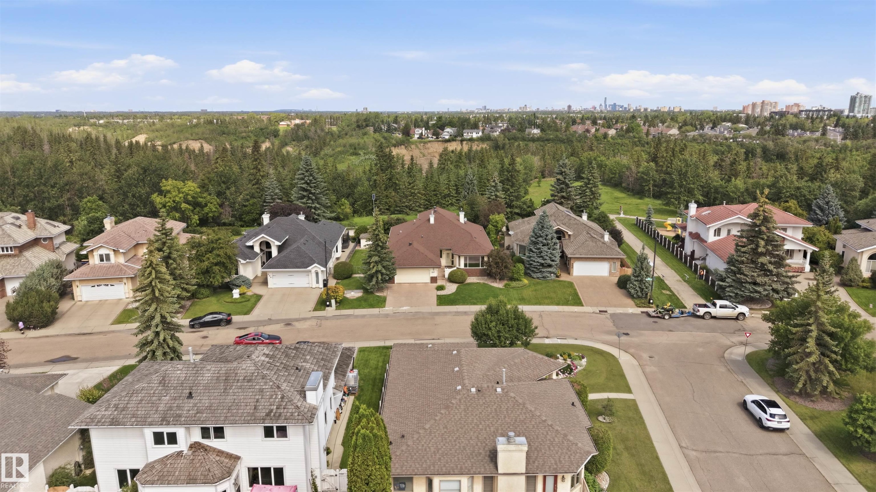 337 Twin Brooks Drive Nw, Edmonton, AB - Outdoor With View