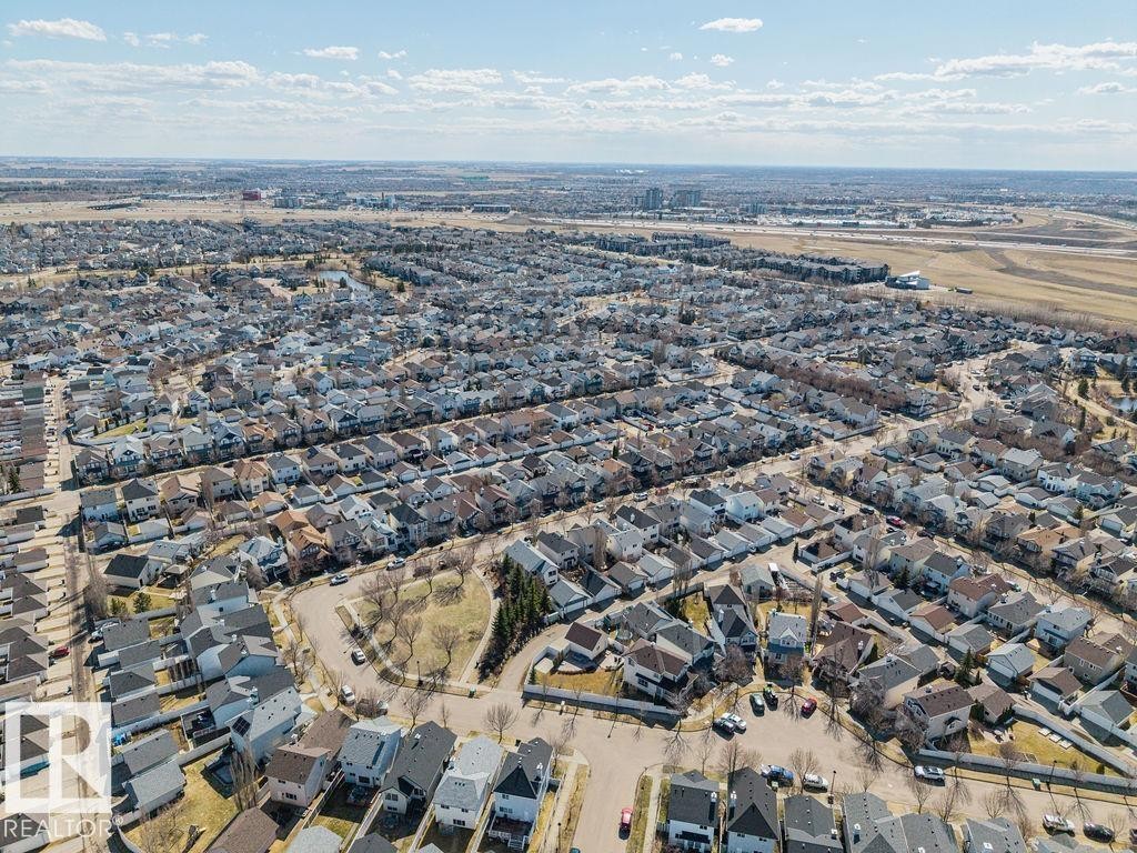 4618 Turner Square Square Nw, Edmonton, AB - Outdoor With View