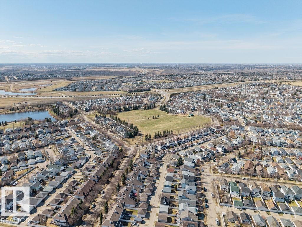 4618 Turner Square Square Nw, Edmonton, AB - Outdoor With View