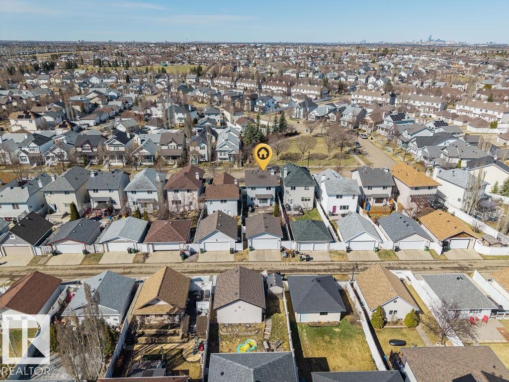 4618 Turner Square Square Nw, Edmonton, AB - Outdoor With View