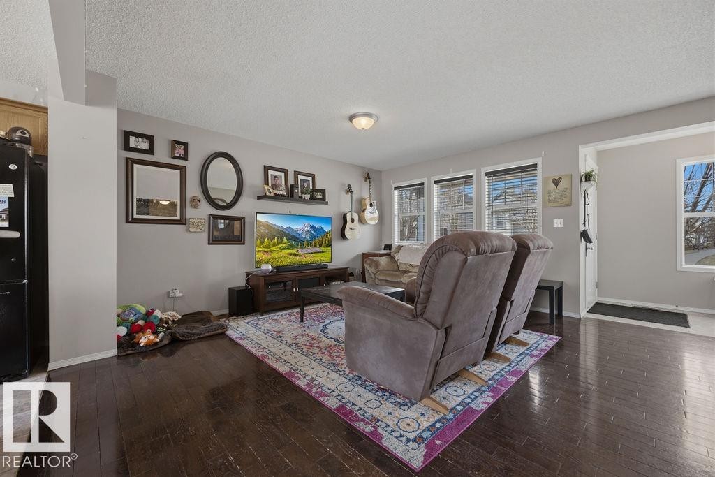 4618 Turner Square Square Nw, Edmonton, AB - Indoor