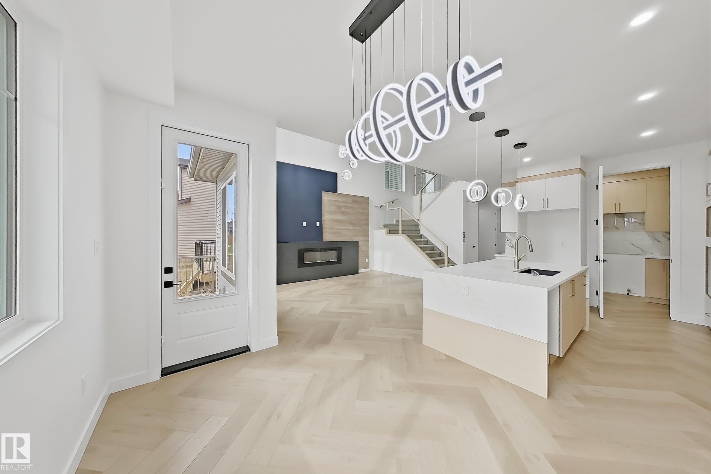 8916 Mayday Way Sw, Edmonton, AB - Indoor Photo Showing Kitchen