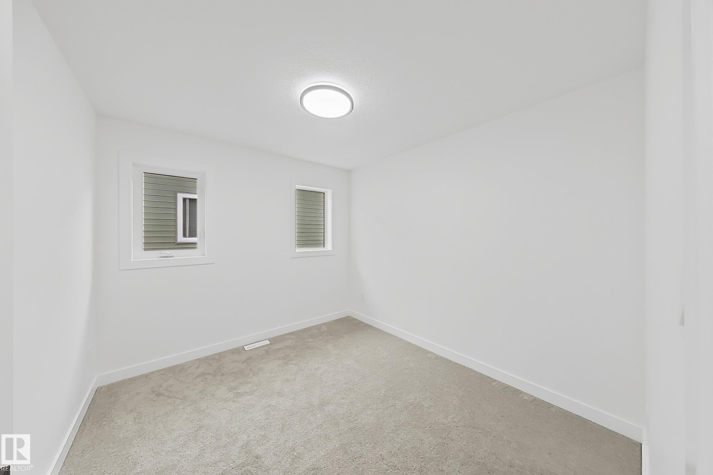 8916 Mayday Way Sw, Edmonton, AB - Indoor Photo Showing Other Room