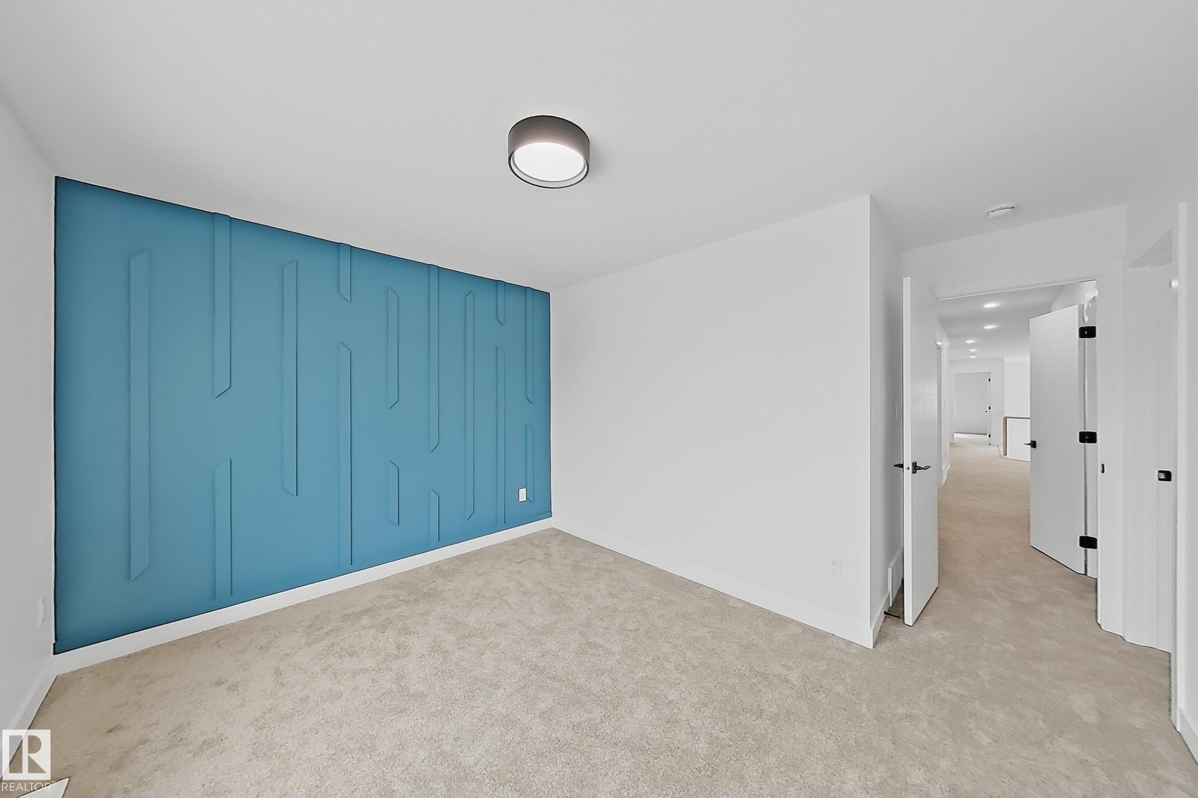 8916 Mayday Way Sw, Edmonton, AB - Indoor Photo Showing Other Room