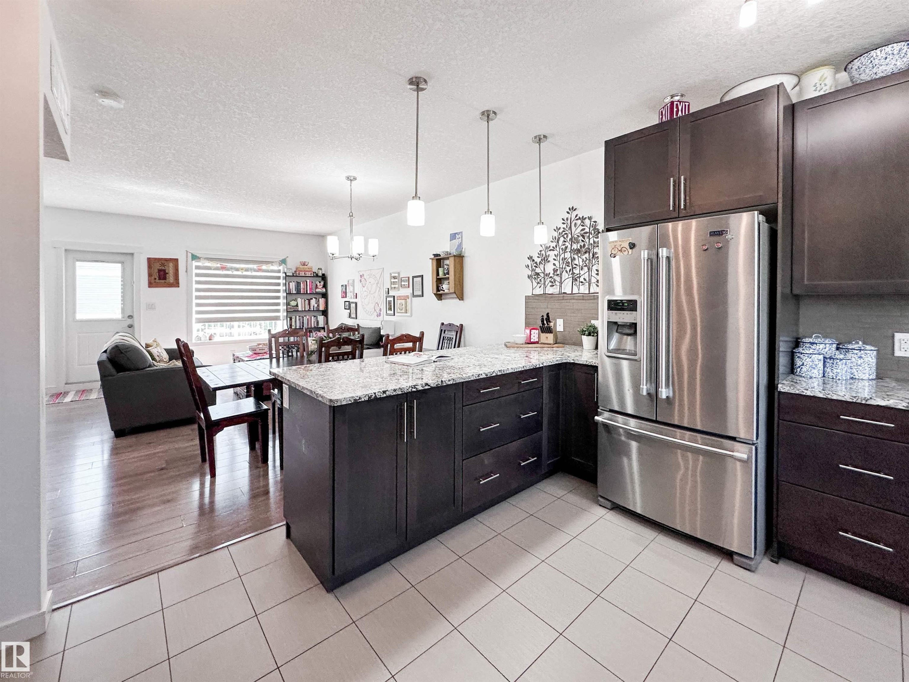 #11 150 Everitt Dr, St. Albert, AB - Indoor Photo Showing Kitchen With Upgraded Kitchen