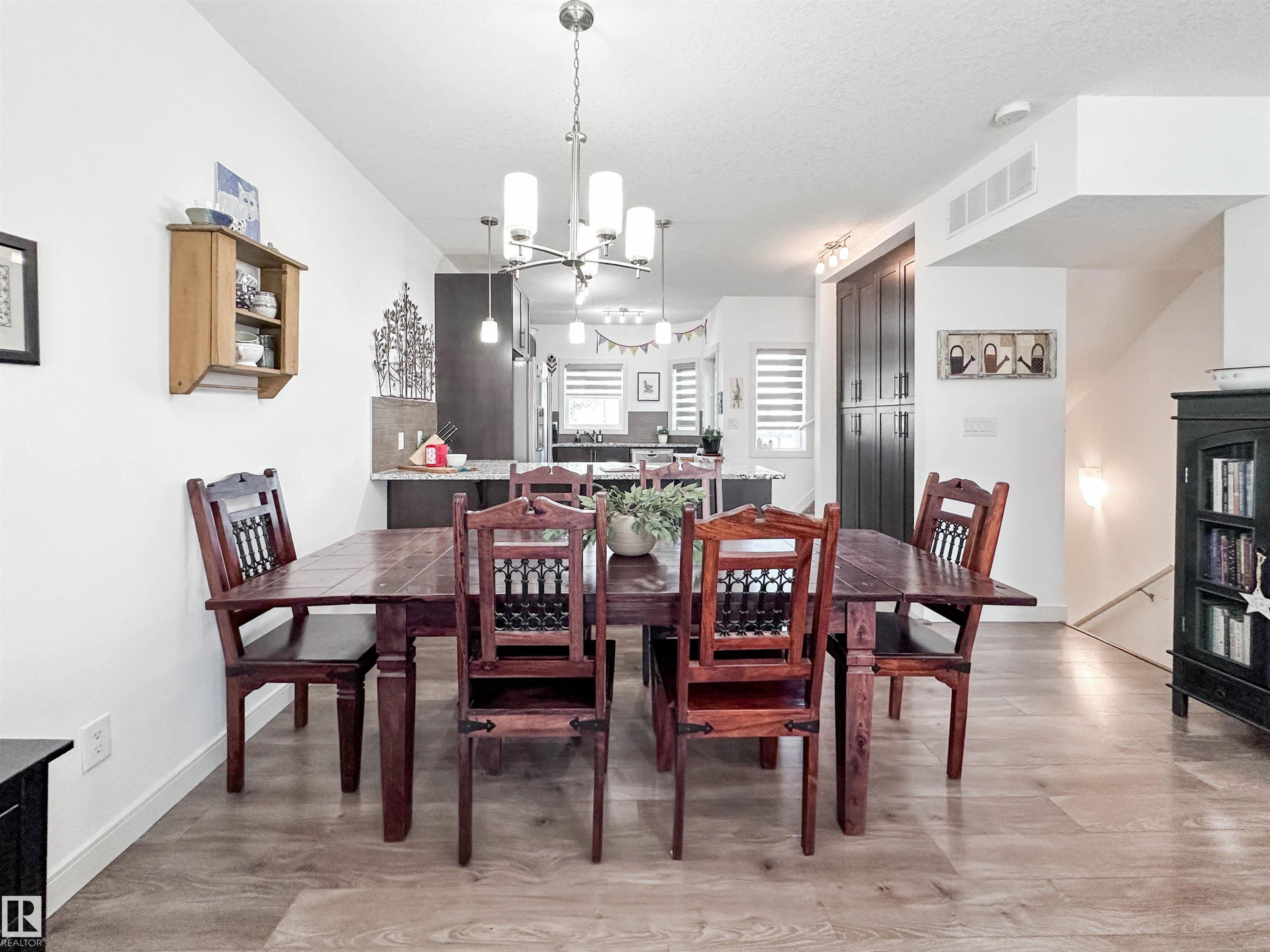 #11 150 Everitt Dr, St. Albert, AB - Indoor Photo Showing Dining Room
