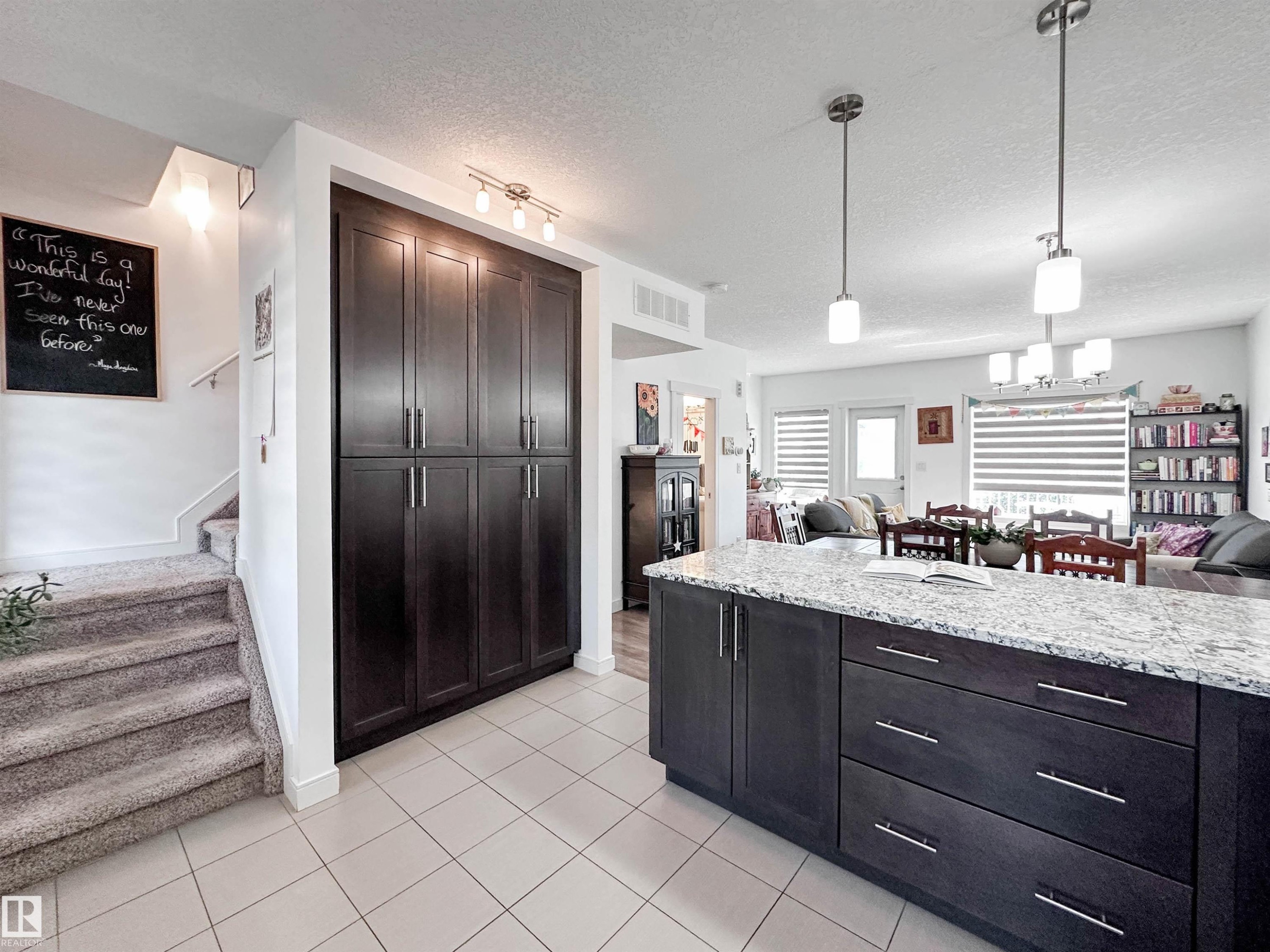 #11 150 Everitt Dr, St. Albert, AB - Indoor Photo Showing Kitchen