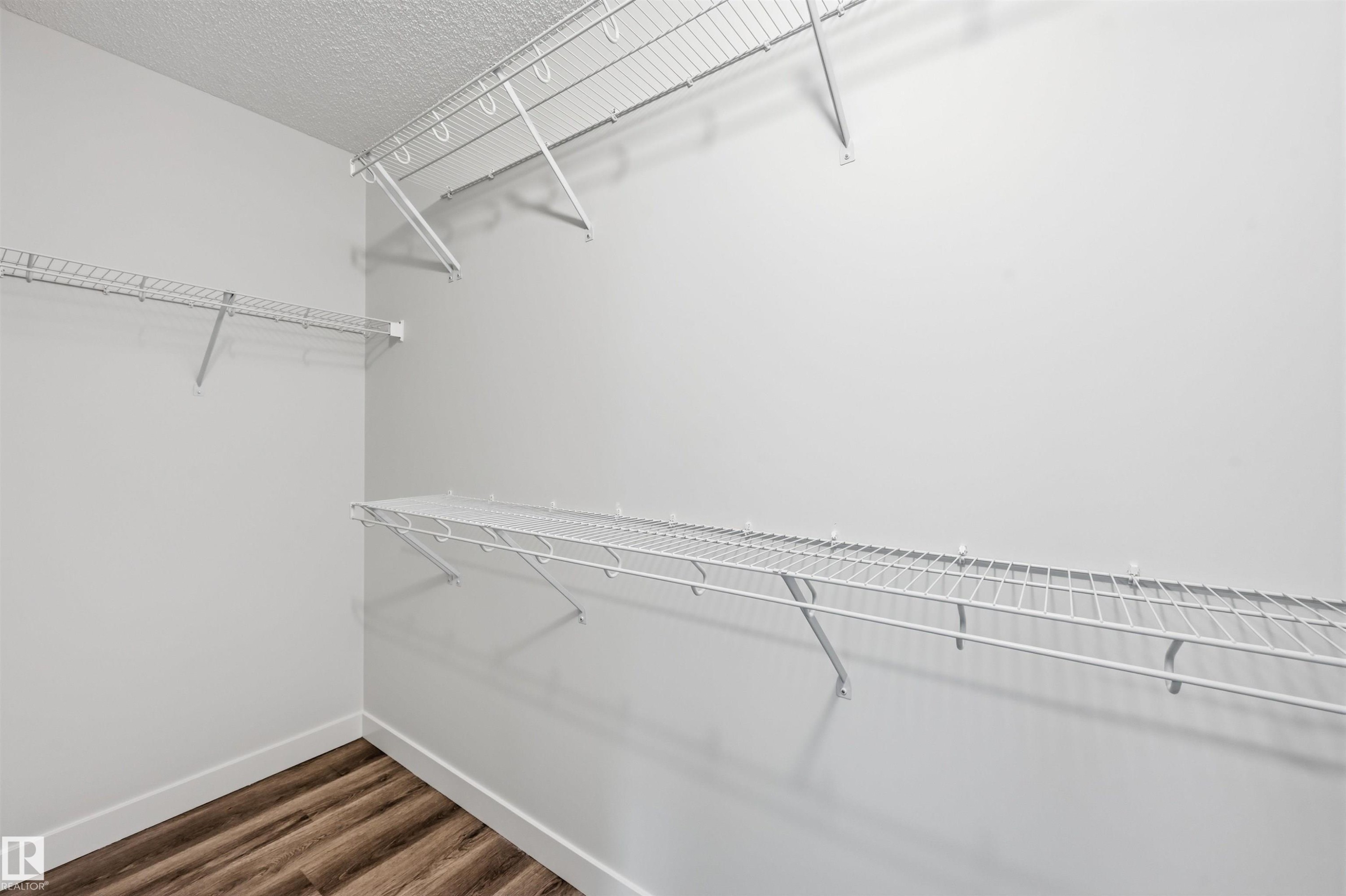 #38 1010 Rabbit Hill Rd Sw, Edmonton, AB - Indoor With Storage