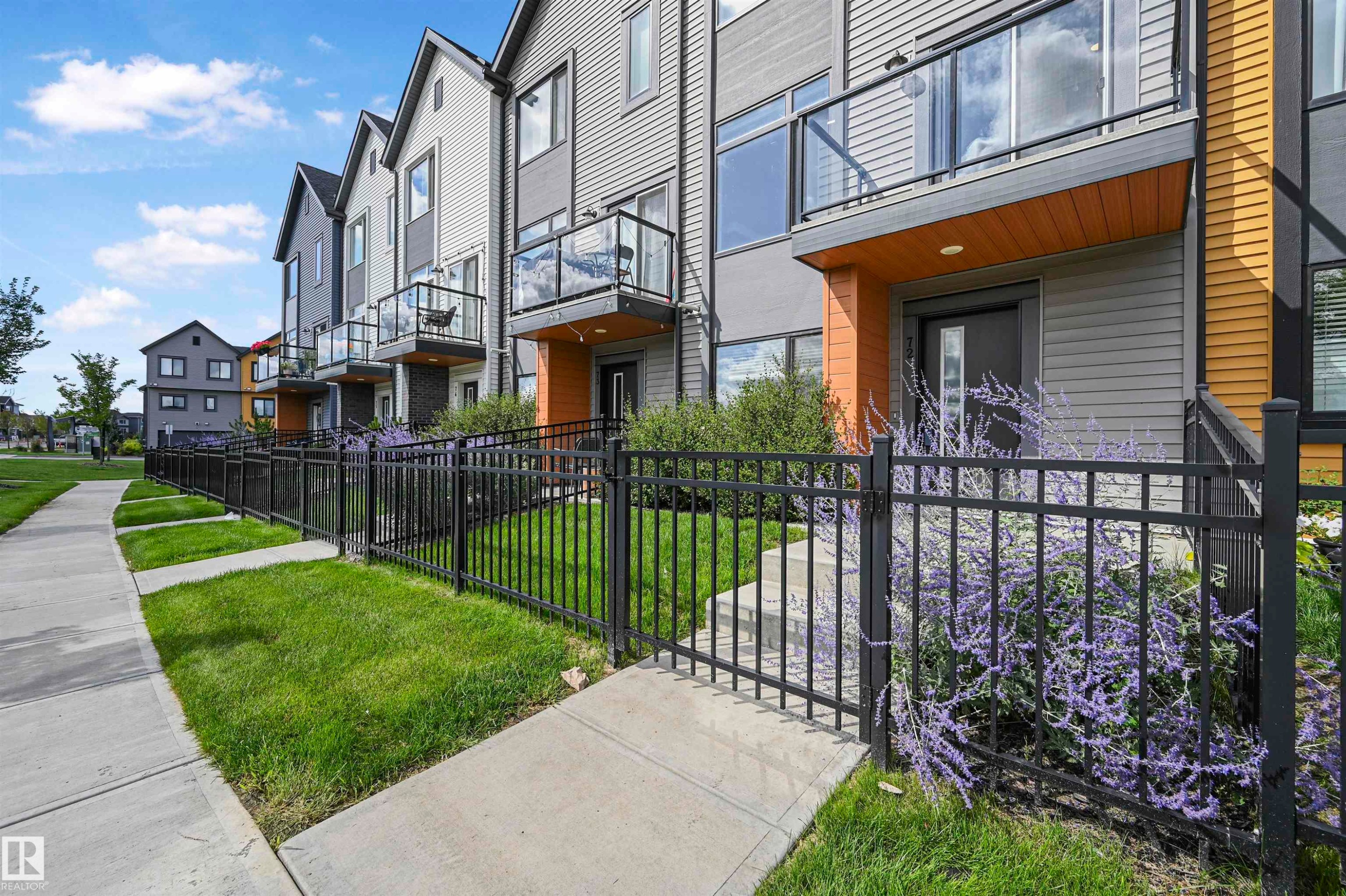 #72 1010 Rabbit Hill Rd Sw, Edmonton, AB - Outdoor