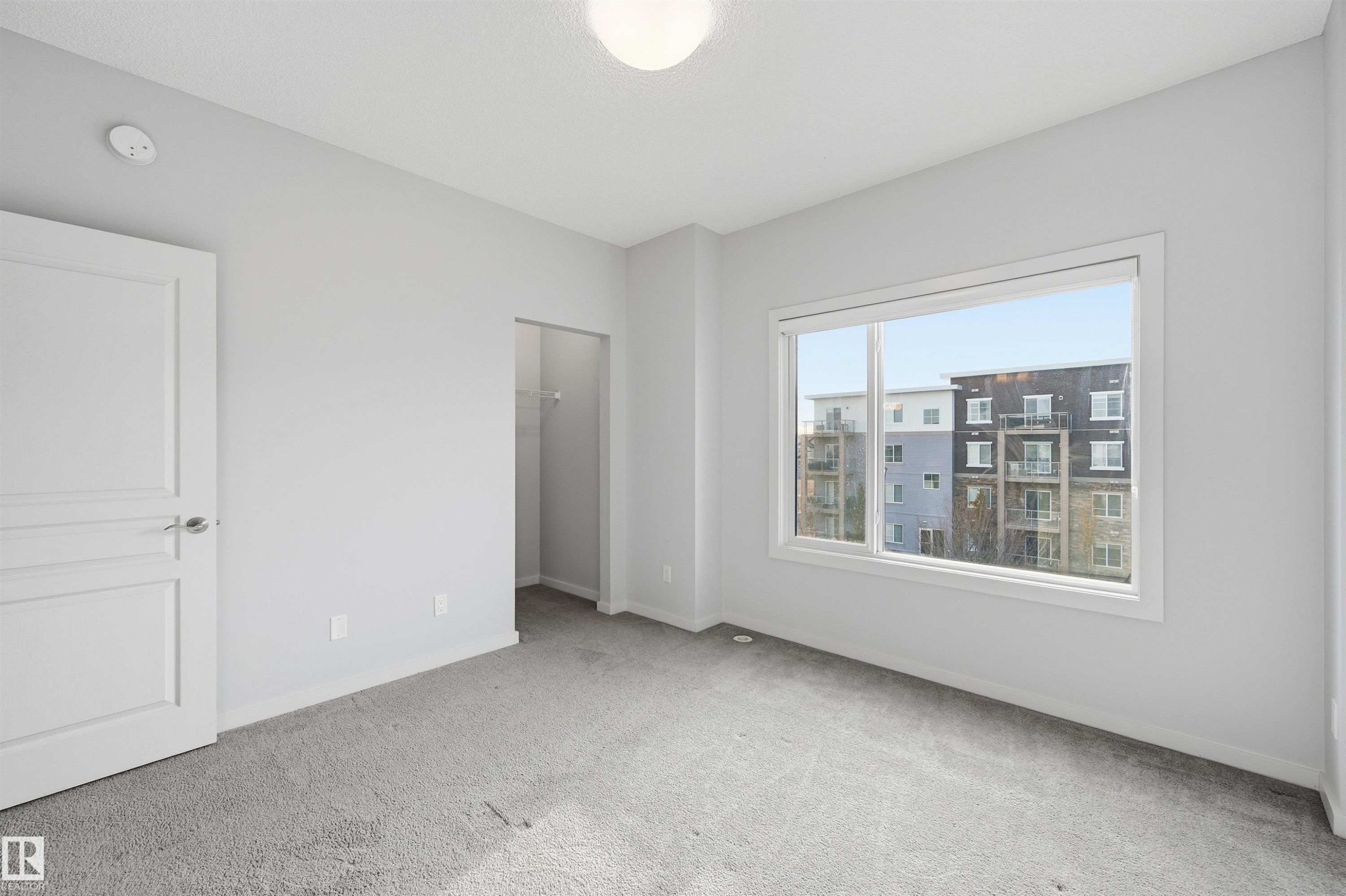 #16 804 Welsh Dr Sw, Edmonton, AB - Indoor Photo Showing Other Room