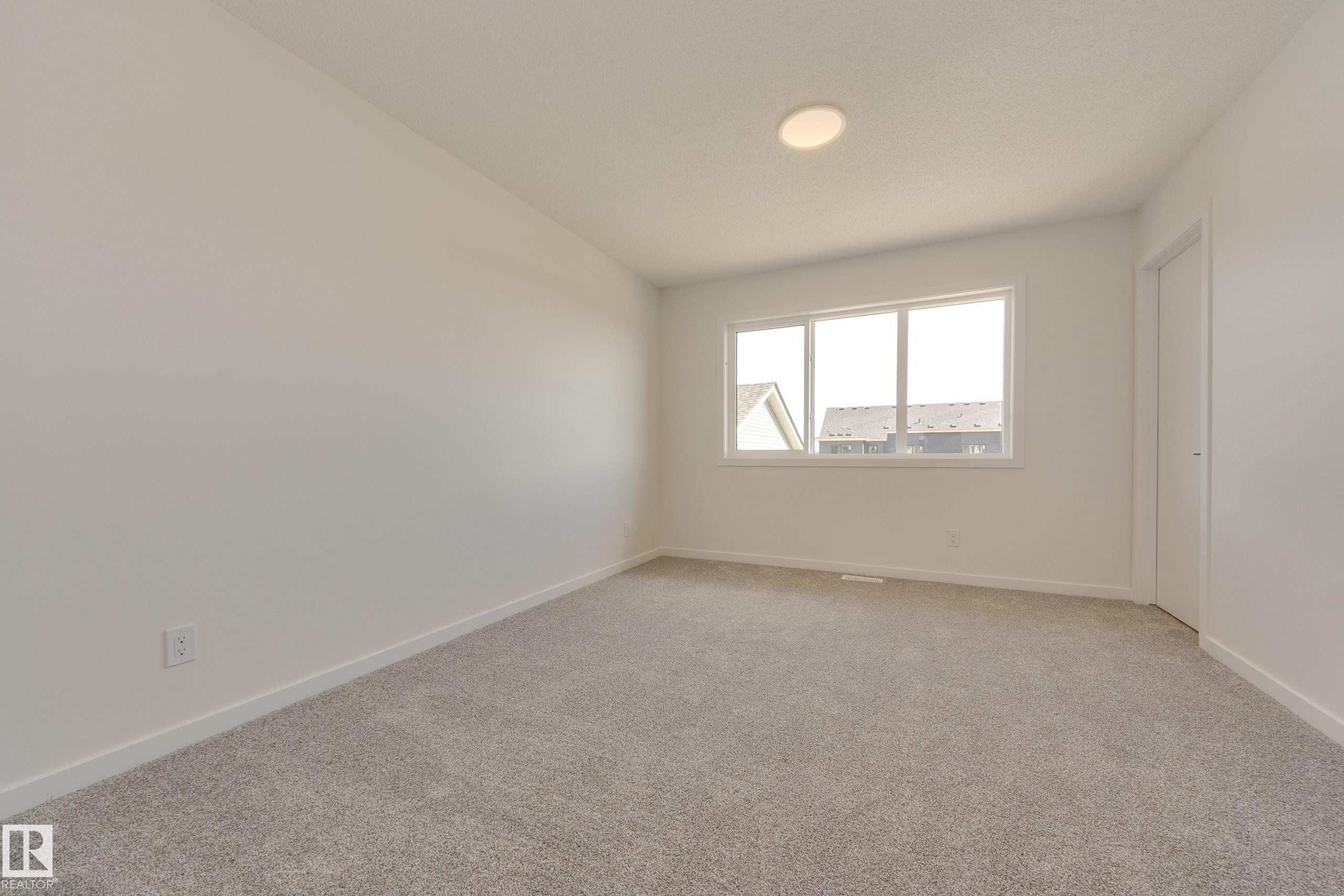 21007 25 Avenue Nw, Edmonton, AB