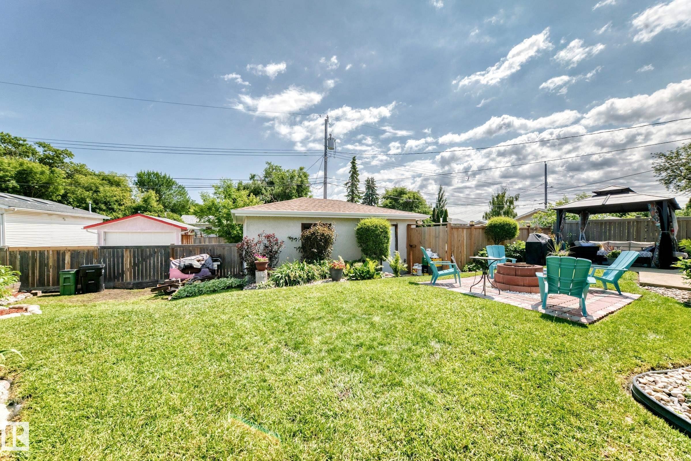 13815 62 Street Nw, Edmonton, AB - Outdoor