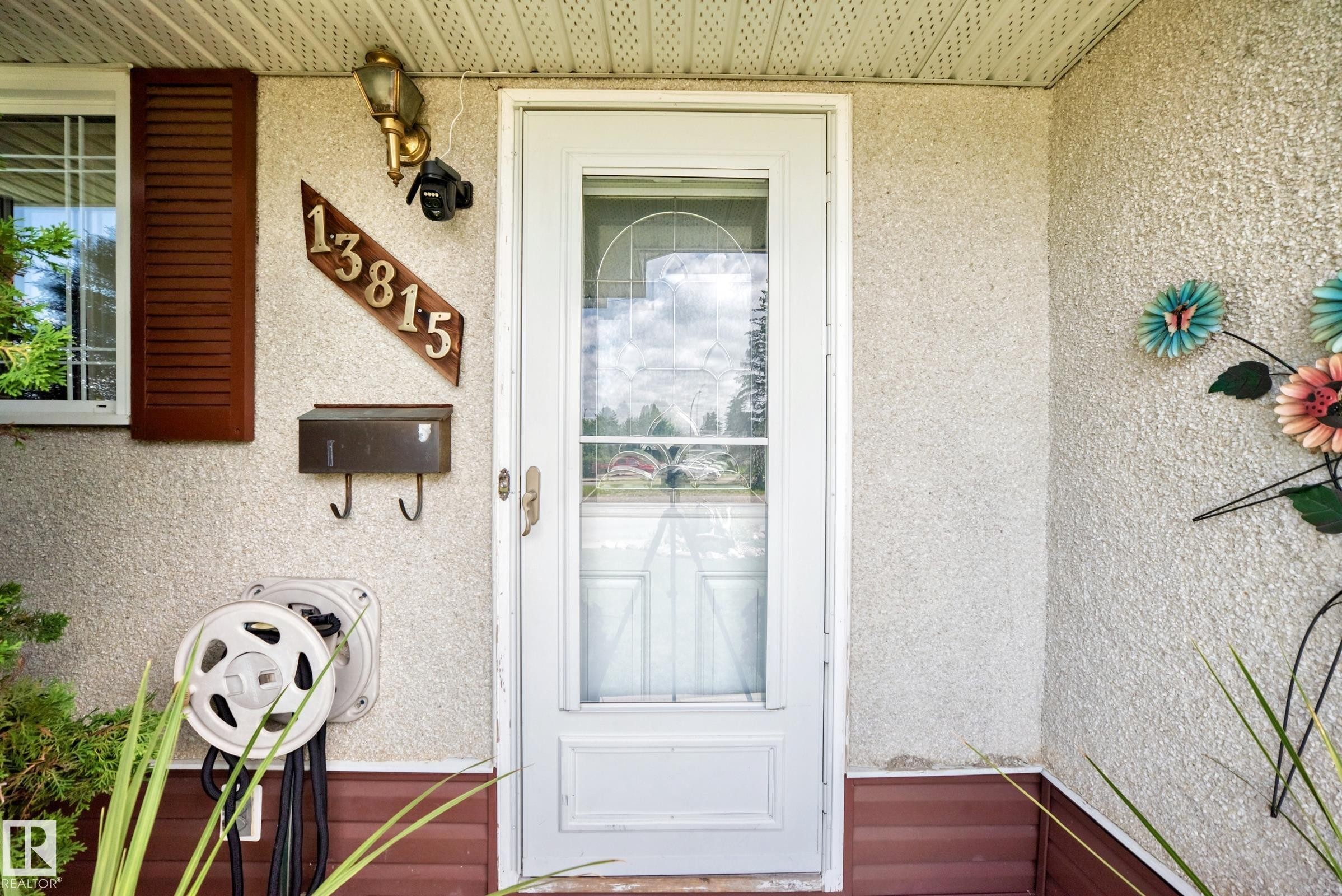 13815 62 Street Nw, Edmonton, AB - Outdoor With Exterior