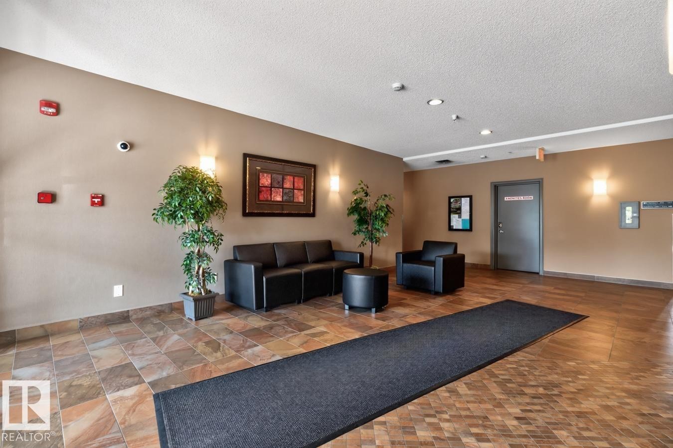 #313 226 Macewan Rd Sw, Edmonton, AB - Indoor Photo Showing Other Room